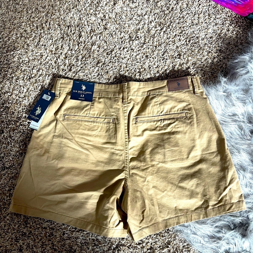 U.S. Polo Assn. Khaki Shorts - Picture 5 of 6